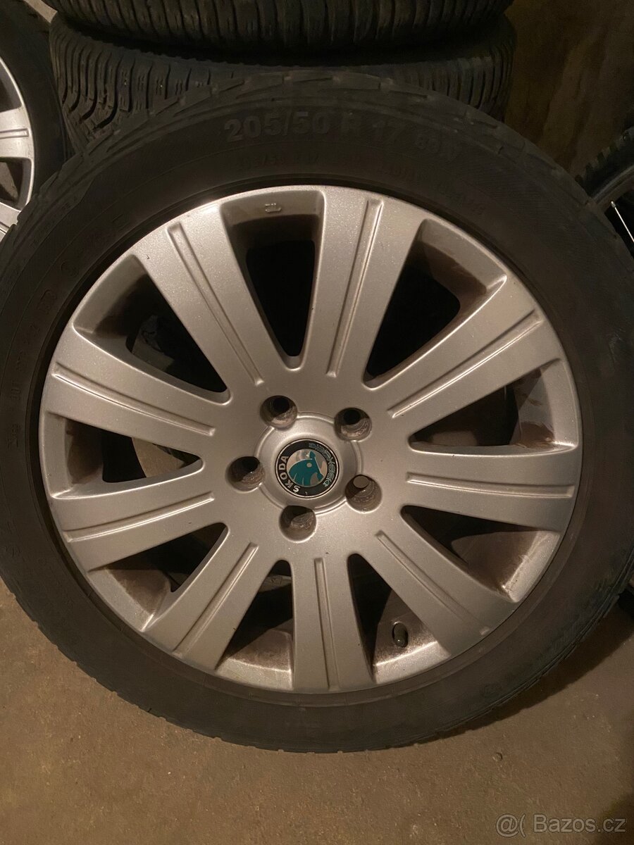 Škoda 5x112 R17 ET45 6J - 5