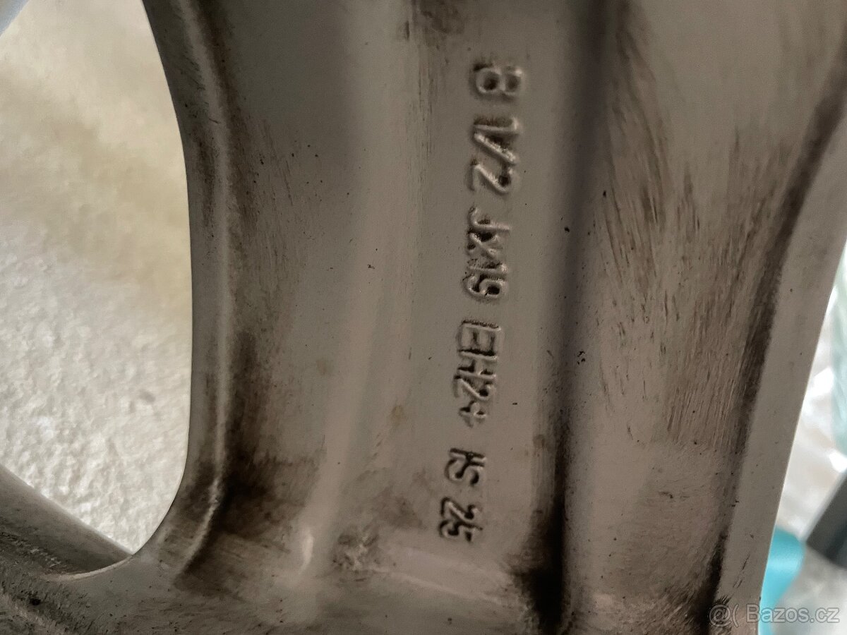 Alu kola bmw 235/35/19 - 5