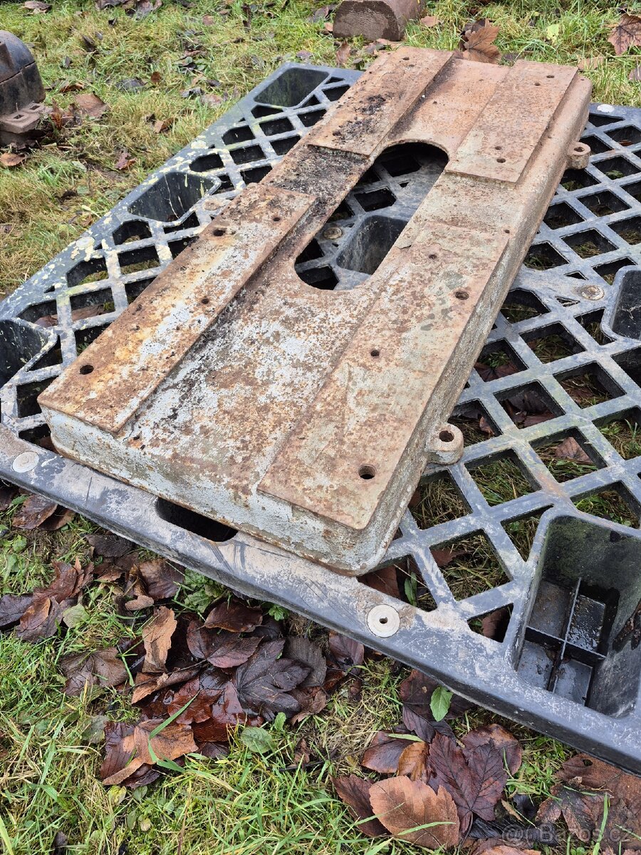 Základna pod elektromotor - 5