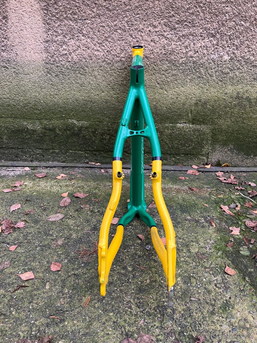 Rám Cube Team KC Kooperativa SG 26” - 5