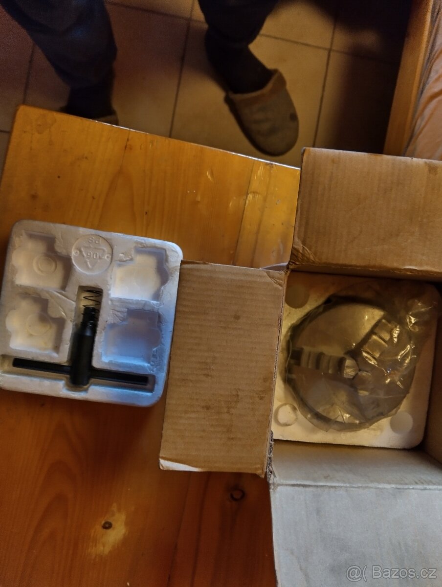 Skličidlo na malý soustruh - 5