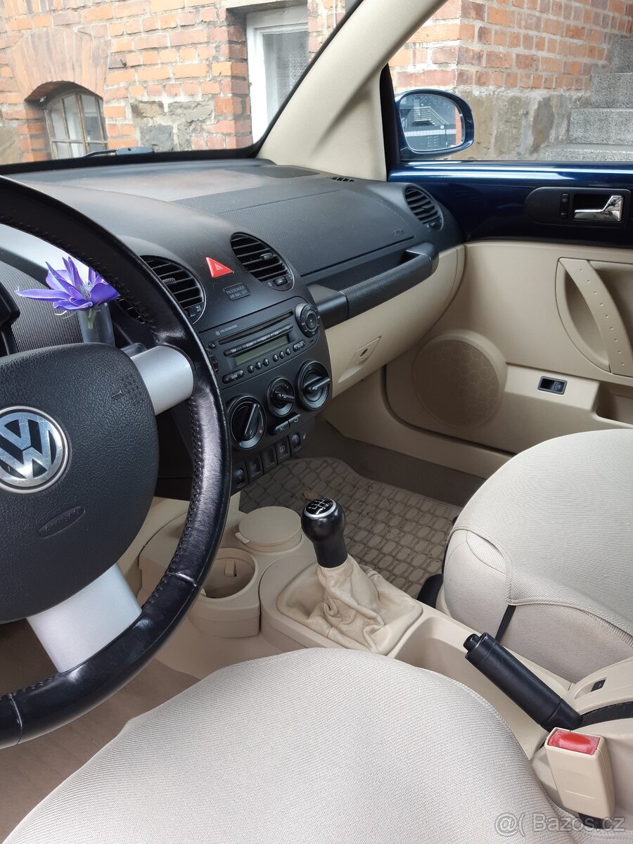 VW New Beetle Cabrio - 5