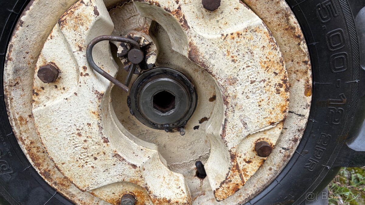 Vari Tera - kola - 5