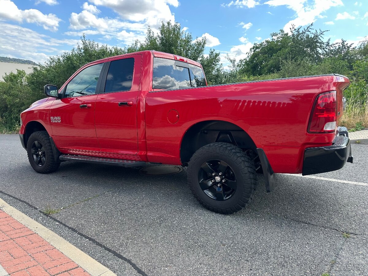 Dodge Ram ECO 4.7 V8 flex fuel,najeto: 192tis.km, rok: 2013
