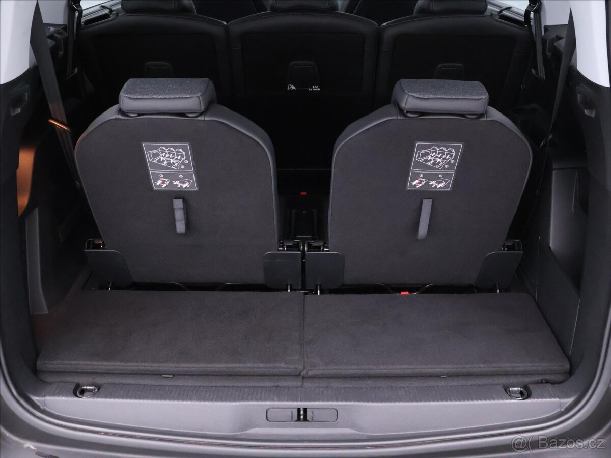 Peugeot 5008 1,5 HDI 96kW Aut. Allure DPH (2019) - 5