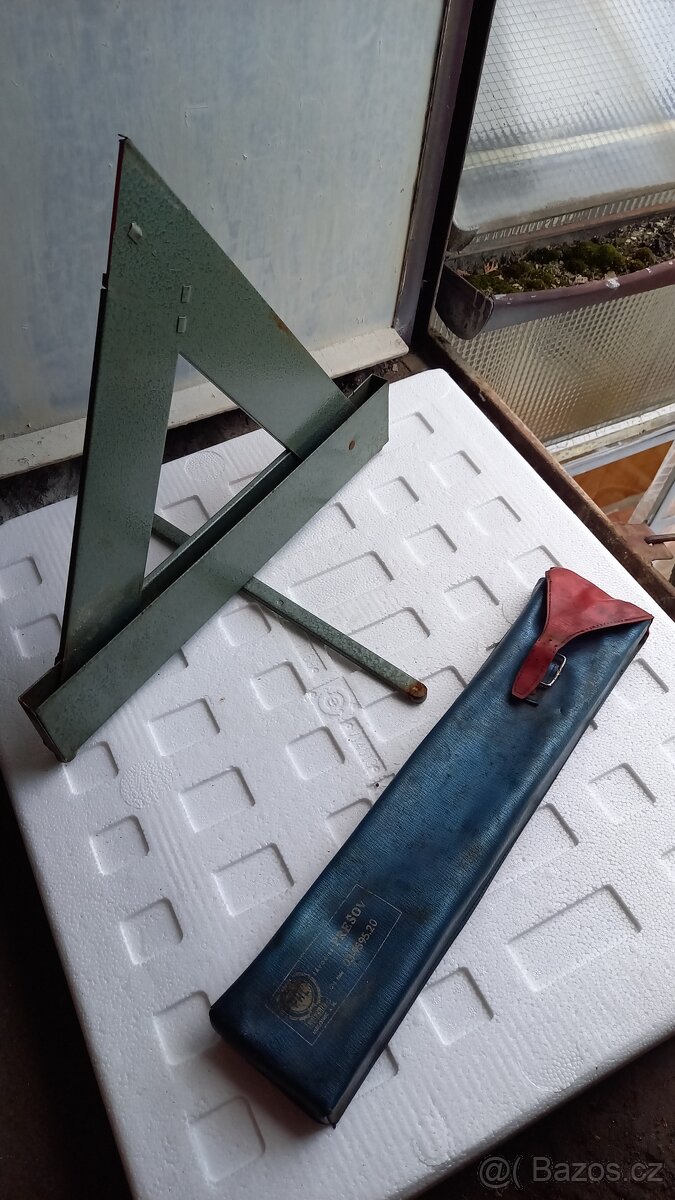 Výstražný trojúhelník - 5