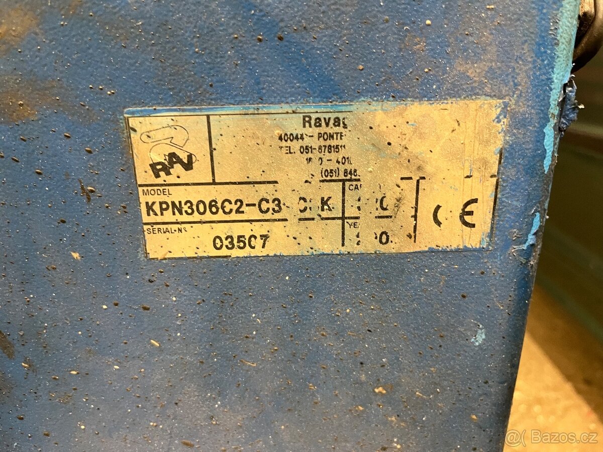 Dvousloupový zvedák Ravaglioli italské výroby 3,2 t - 5