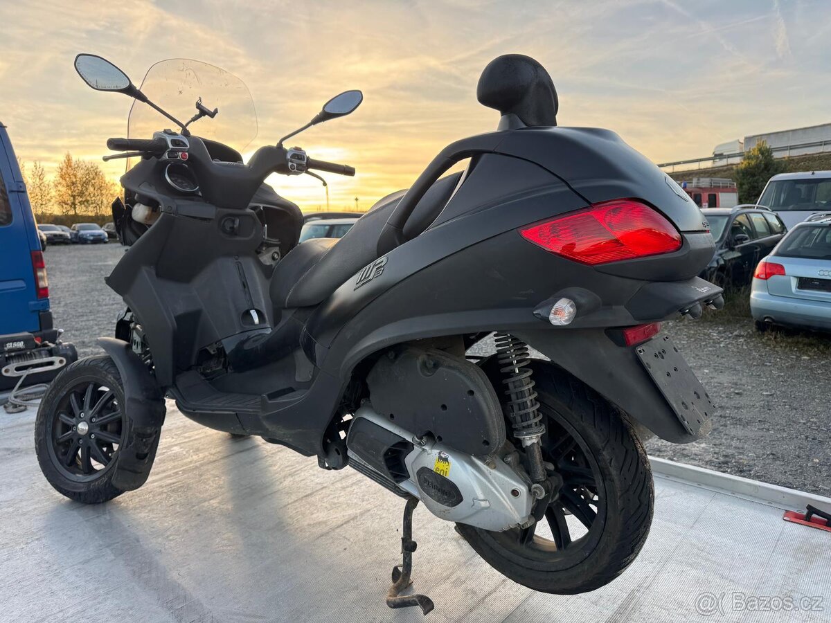 Piaggio mp3 300 LT m64 - 5
