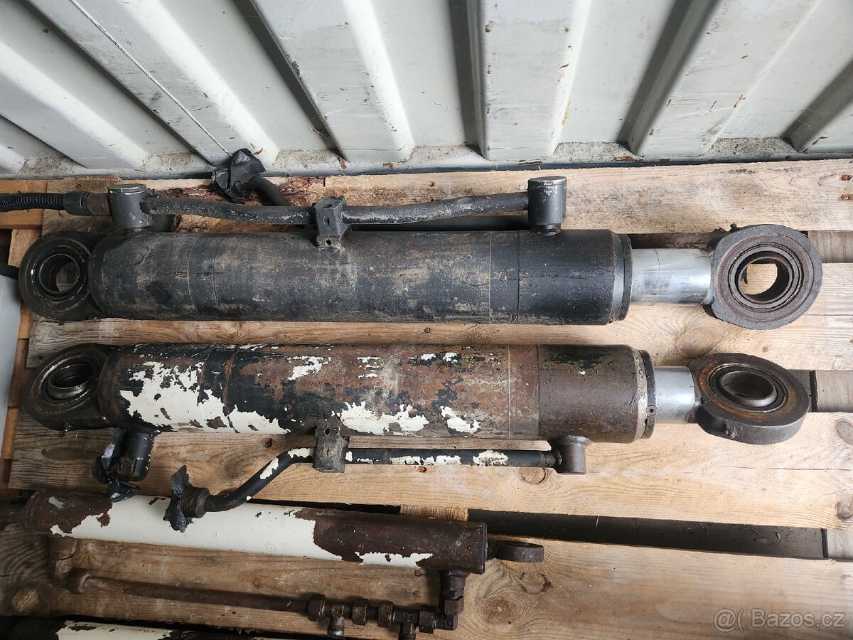 Hydraulické čerpadlo + pístnice - 5