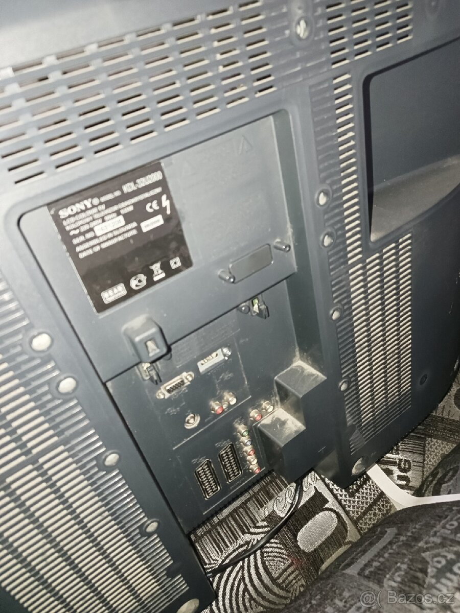 Prodám TV Sony dle fota 81cm úhlopříčka, HDMI - 5