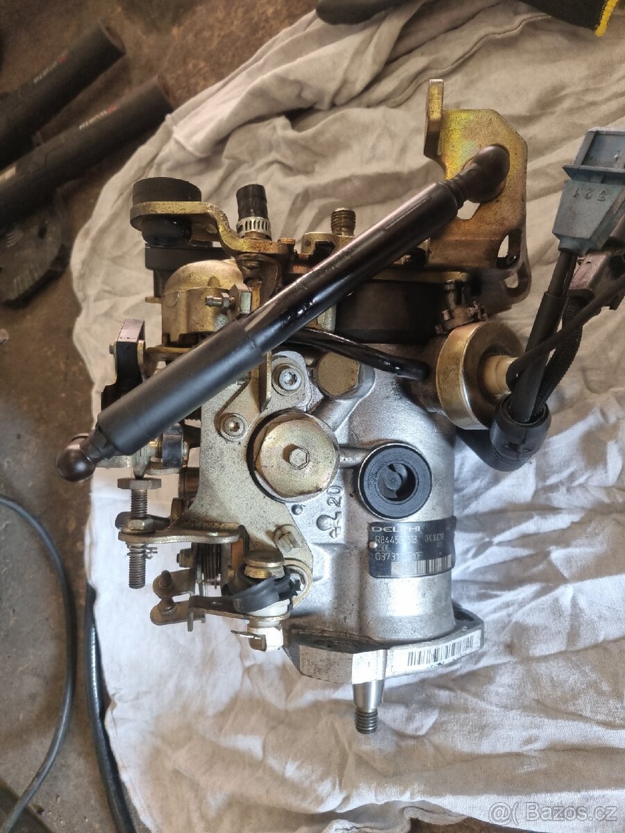 Čerpadlo 1.9D Peugeot - 5