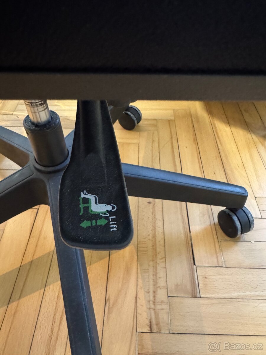 Kancelářská ergonomická židle - 5