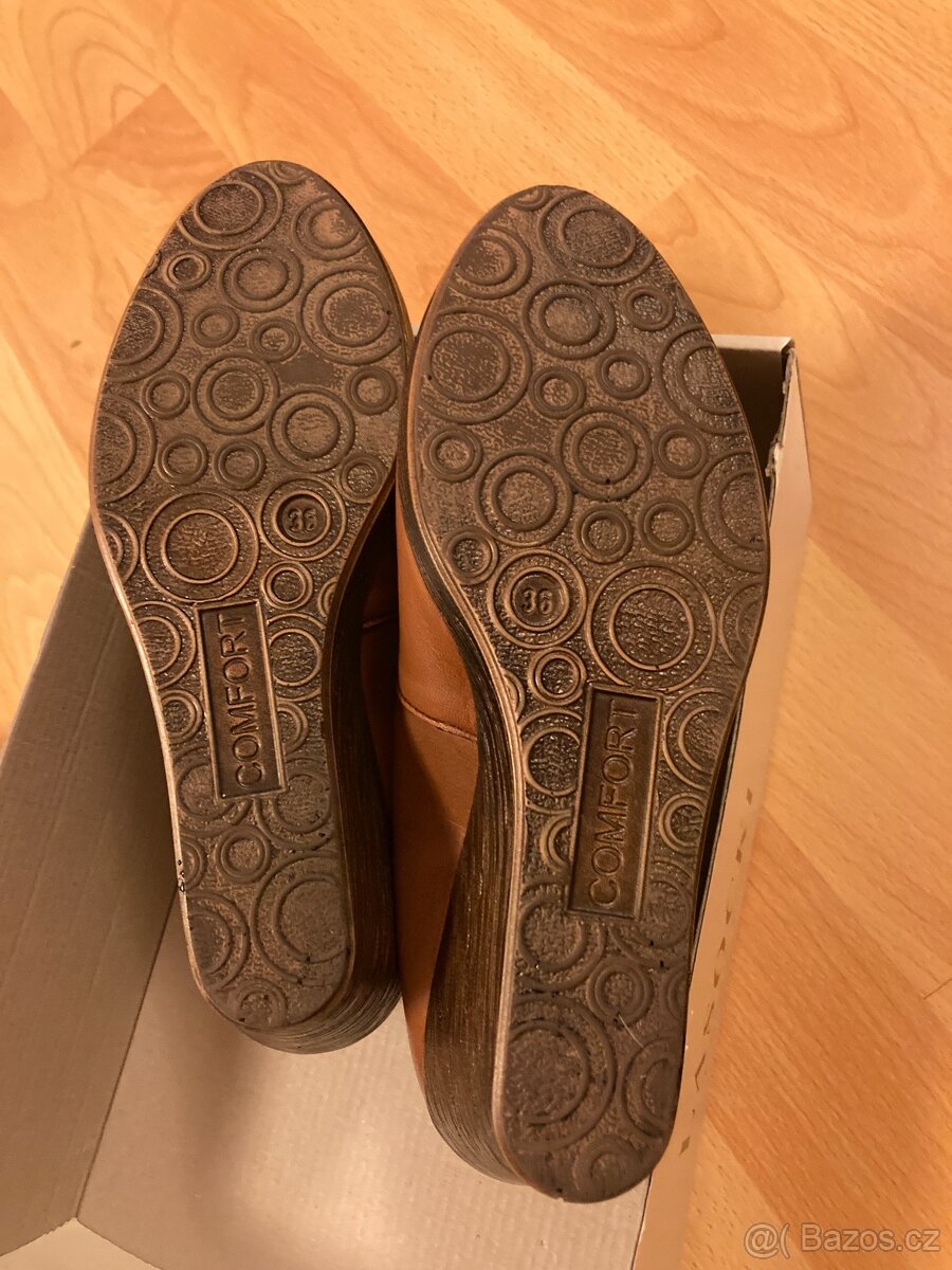 Kožené lodičky na klínku zn. Lasocki comfort vel. 36 - 5
