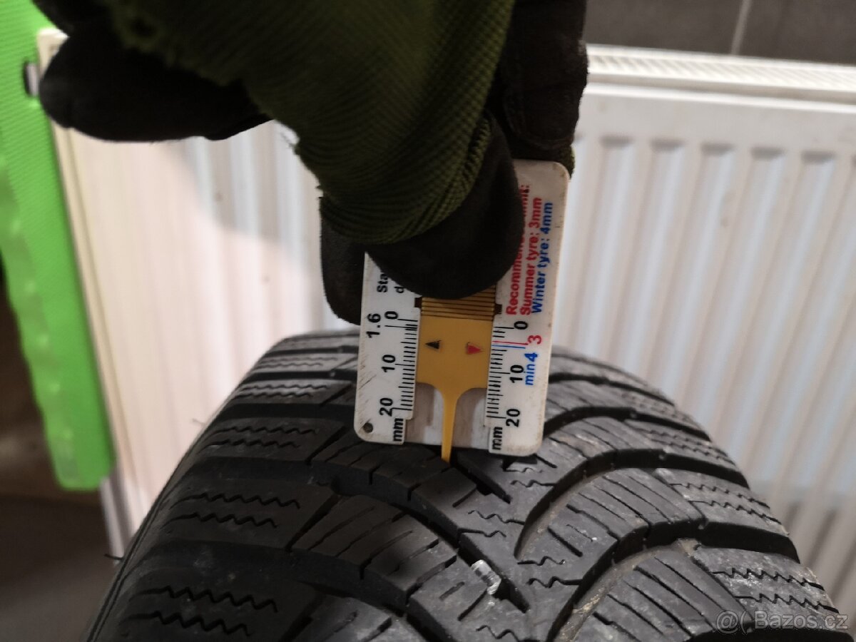 Golf 4, Octavia disky + zimní 175/80/14. - 5
