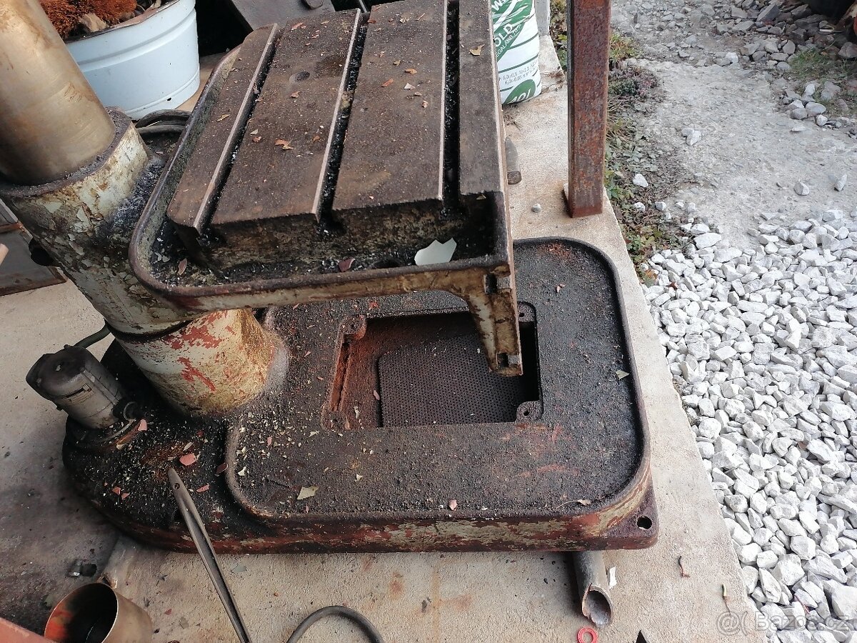 Sloupová vrtačka TOS VS 32 B - 5