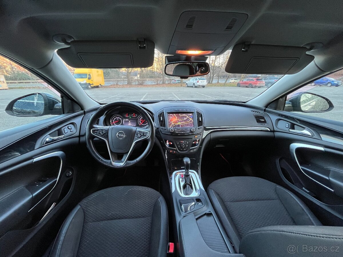 Opel Insignia sports tourer sw - 5