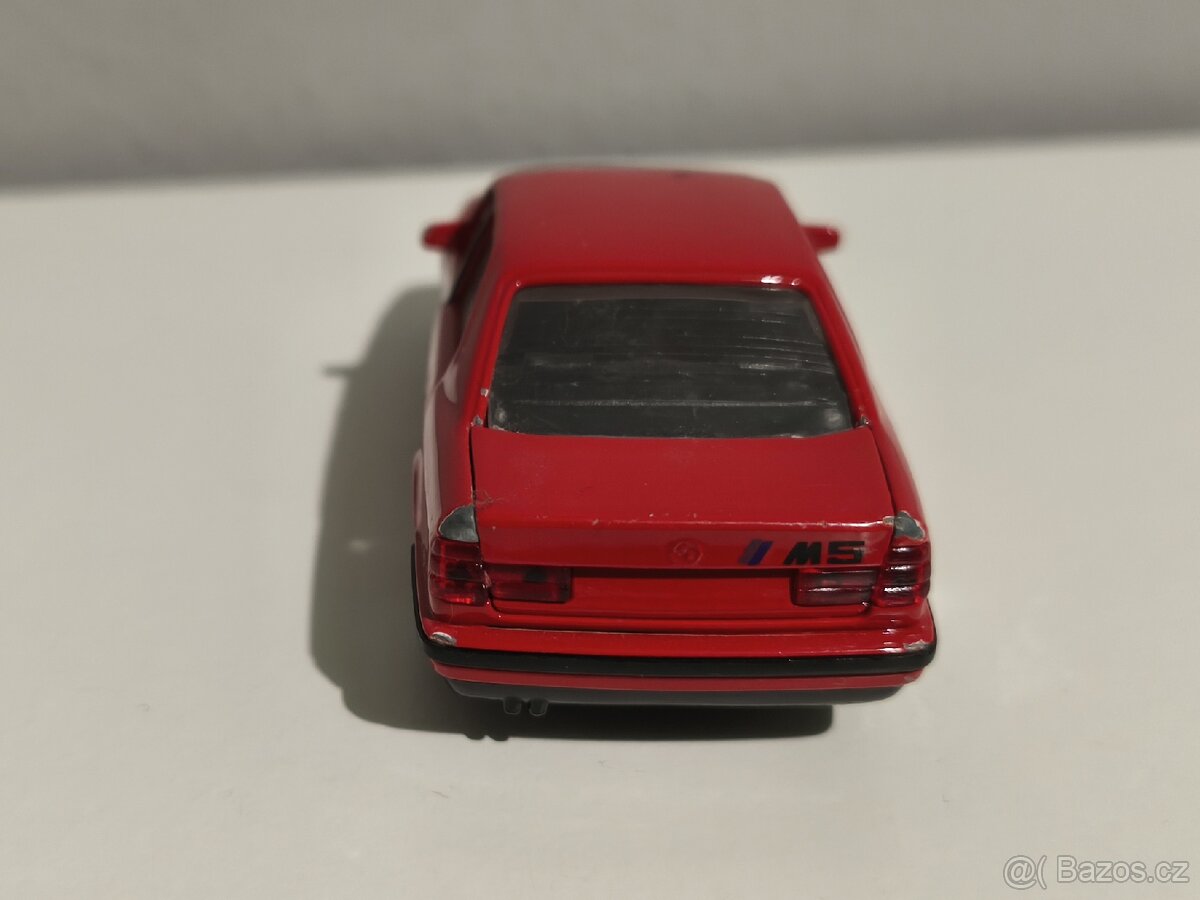 Schabak 1/43 BMW 535i 1150 - 5
