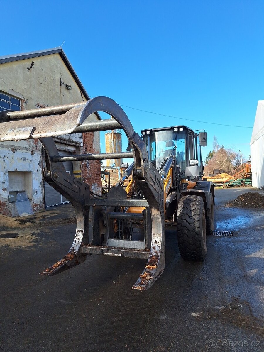 Case 621G XT - kloubový kolový nakladač 14t - 5