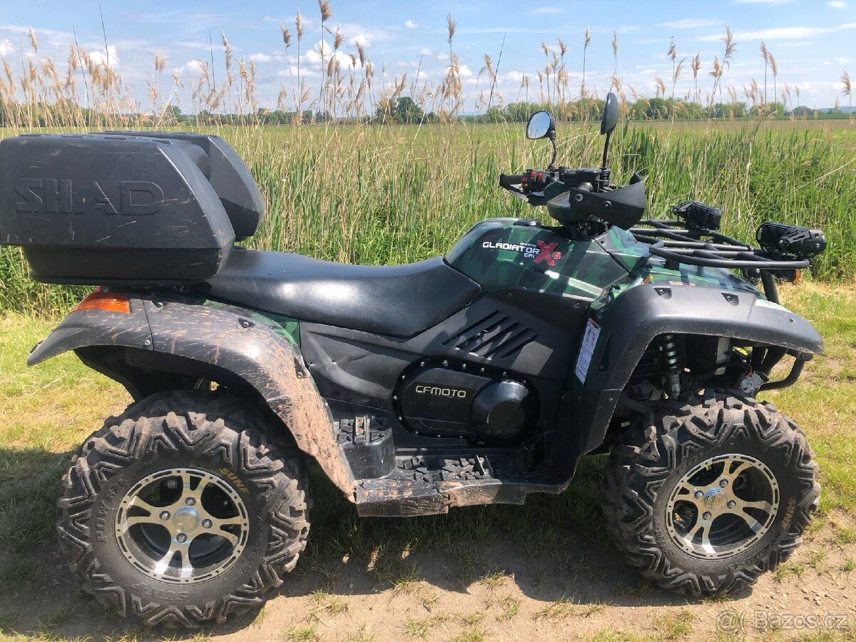 Čtyřkolka CF Moto Gladiator X6 EFI long