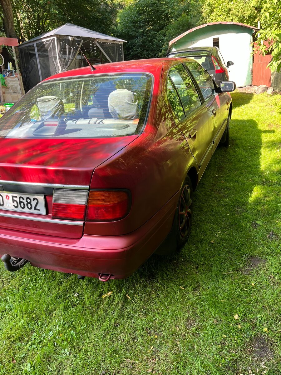 Nissan Primera P11 - 5