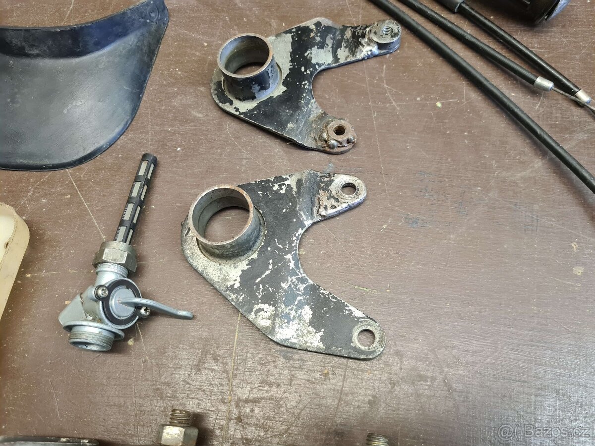 MZ etz 150 mix dílů jednotlivě i jako celek - 5