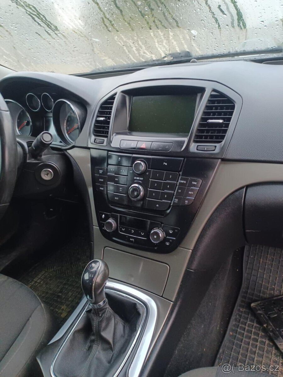 Rozpredám Opel Insignia 2.0 CDTI 96kw 118kw - 5