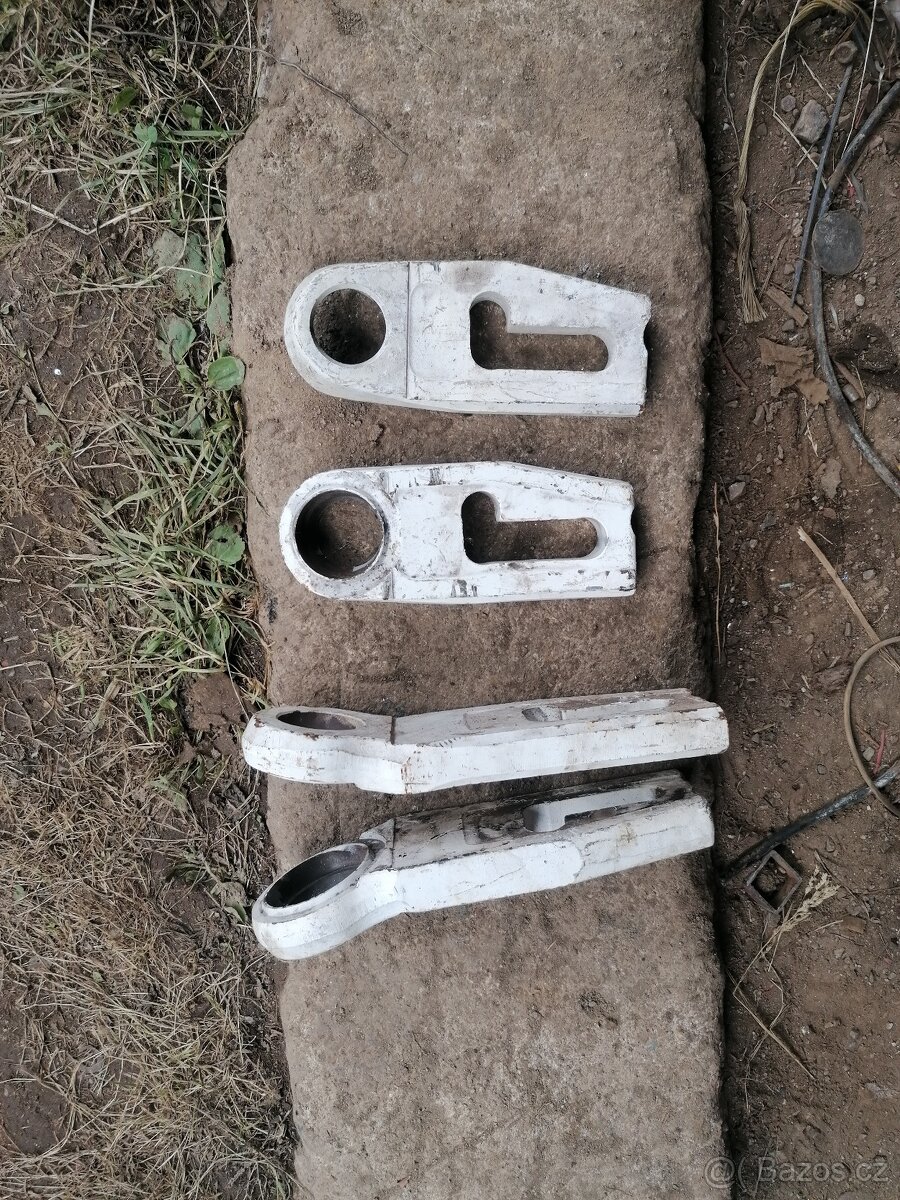 Prodám samojistící rychlo upínací háky cbm - 5