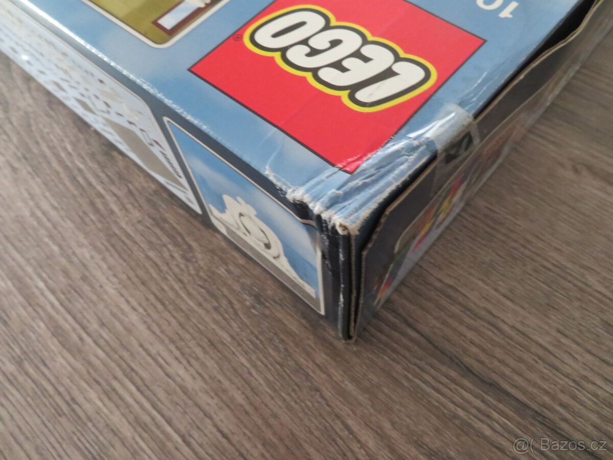 LEGO 10243 Parisian Restaurant - 5