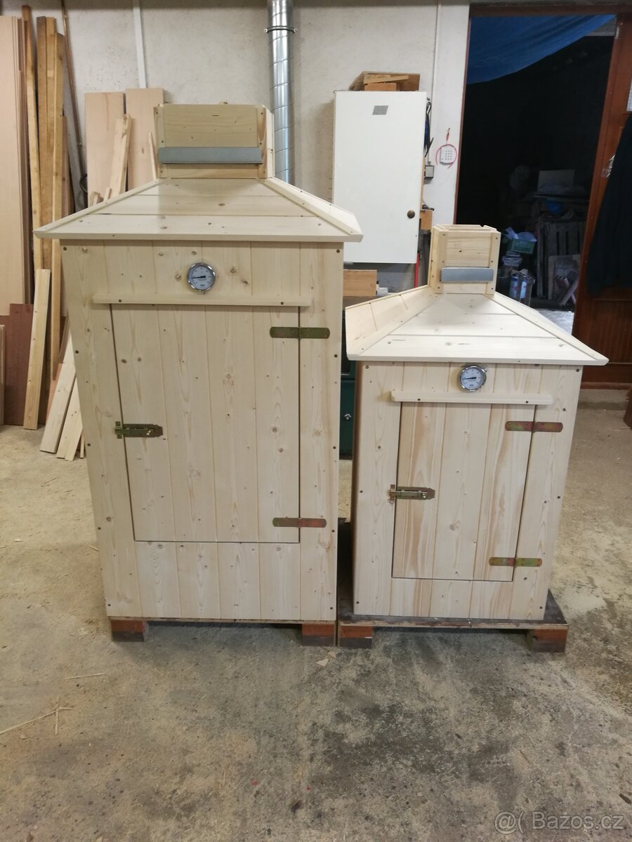 Dřevěná udírna - 5