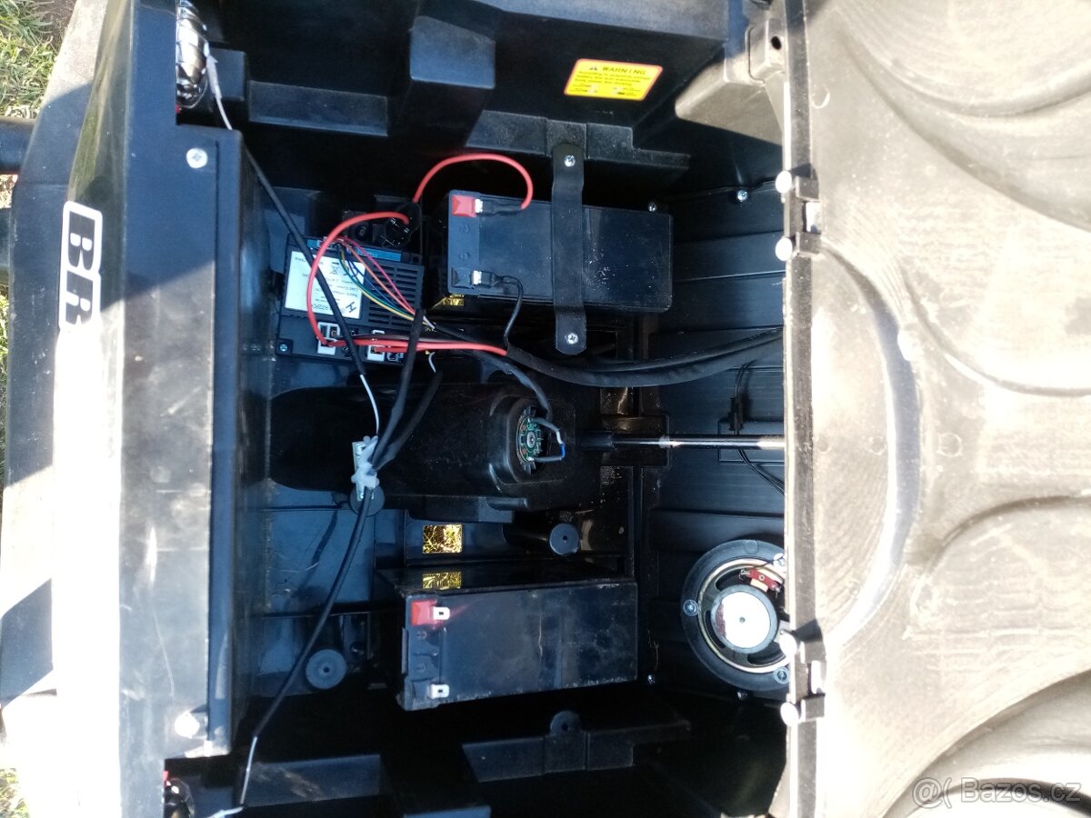 Dětské elektrické auto - 5