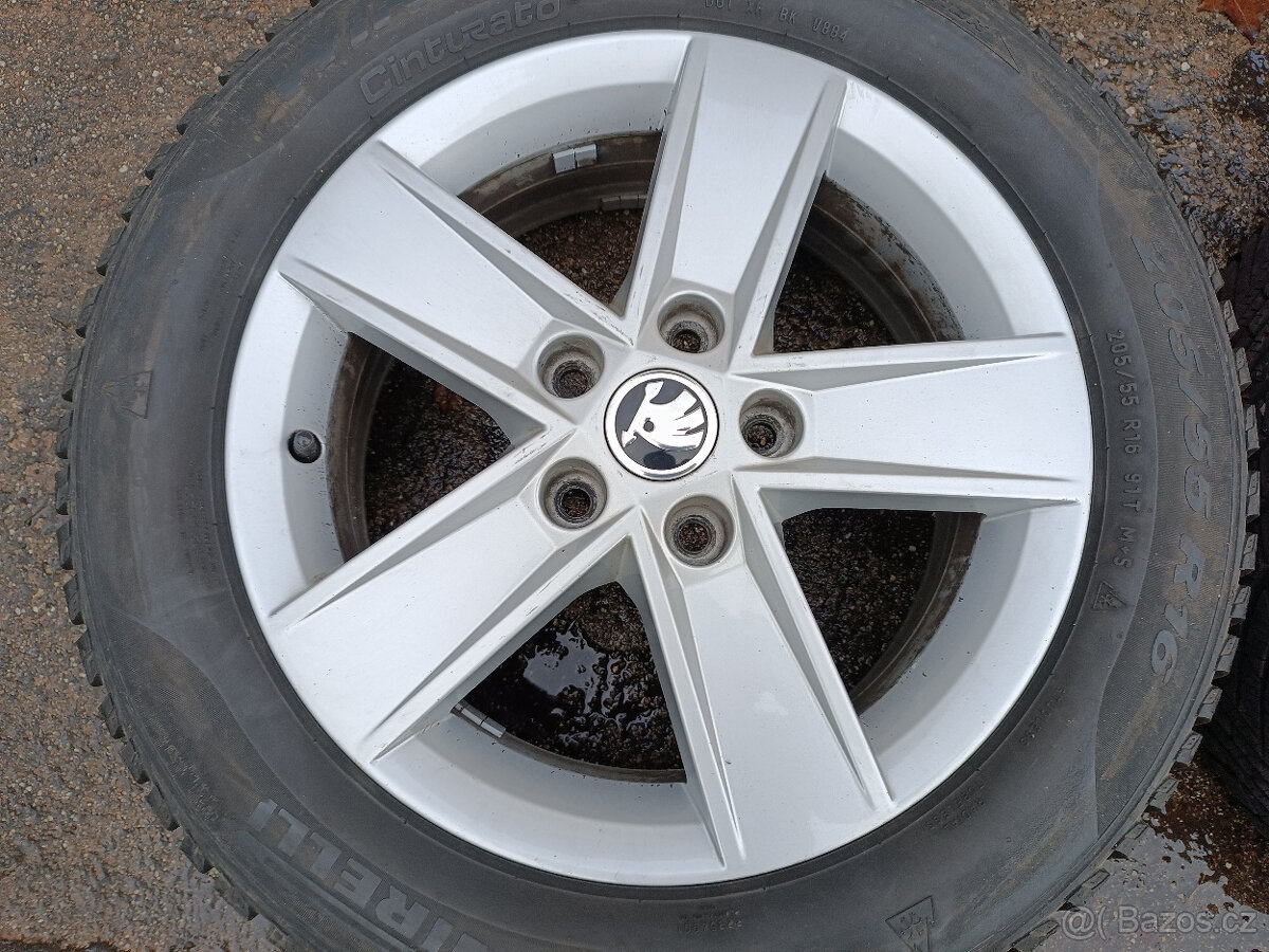 Škoda Octavia III - alu 6x16 et48 + zimní 205/55/16 - 5