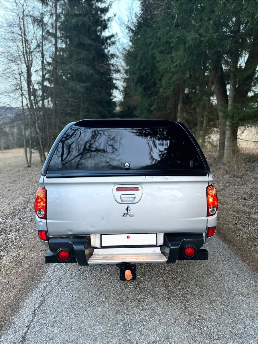 Mitsubishi L200 2.5 D-iD 131KW superselect