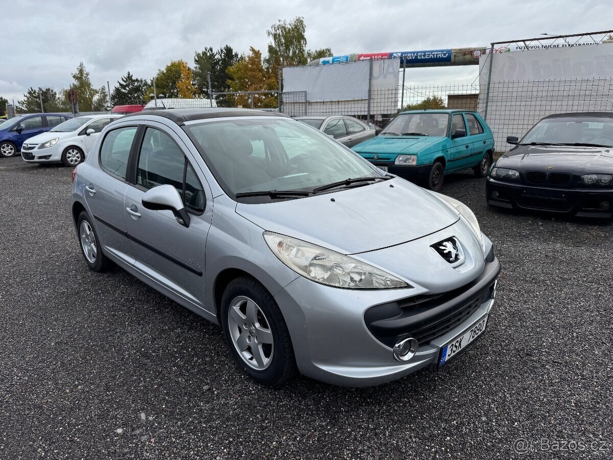 Peugeot 207 - 5