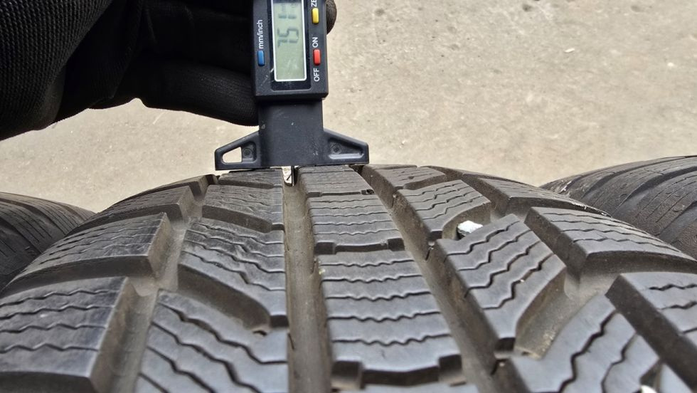 Zimní pneu 205/60/16 Continental - 5