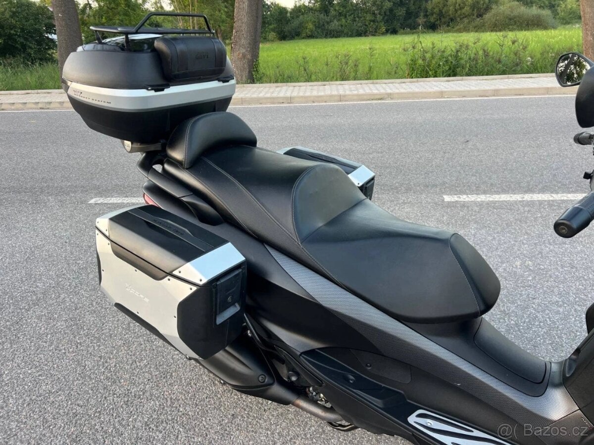 Piaggio MP3 400 HPE ABS + set 3 kufrů - 5