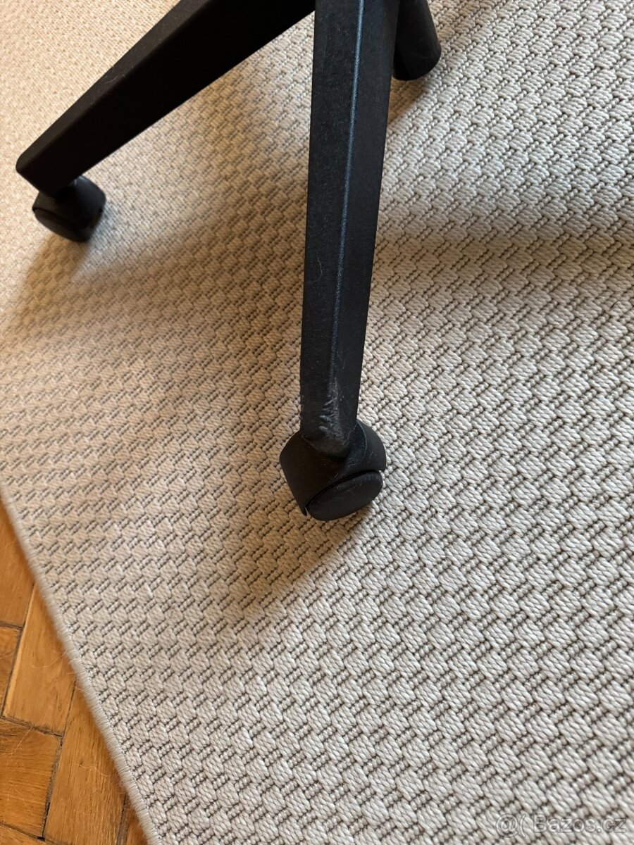 Kancelářská židle - 5