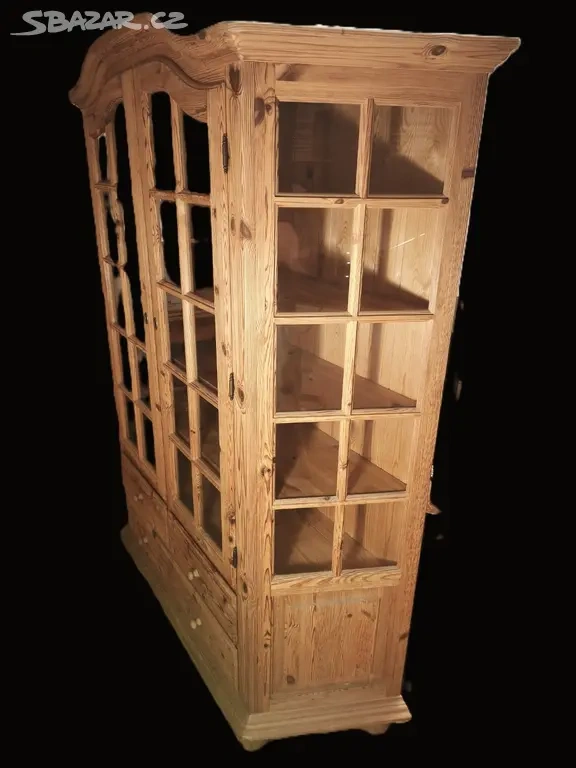 Vitrína z masivu borovice - 5