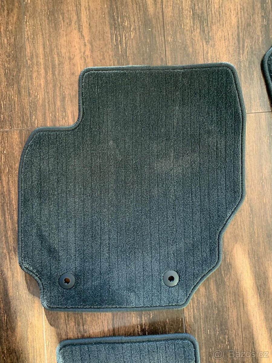 textilní koberce originál Volvo V70 / XC70 (2008-2016) - 5