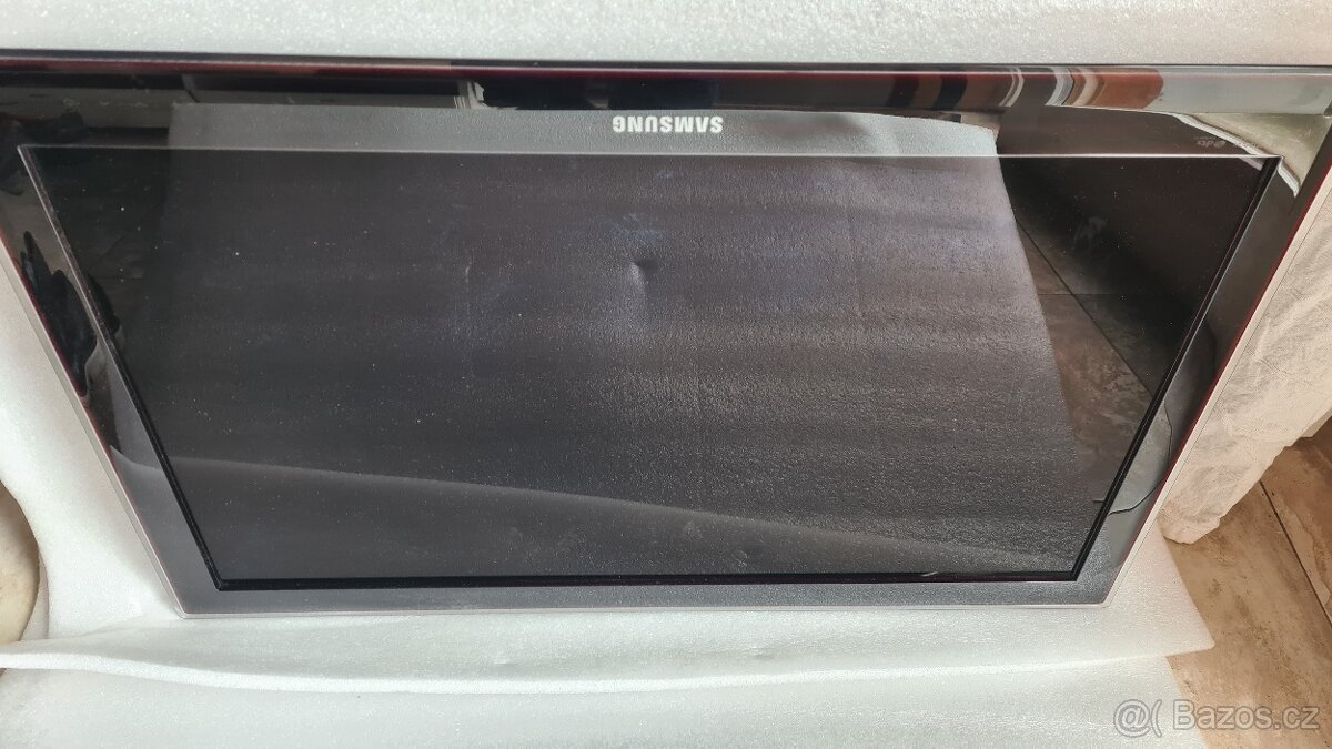 LED TV SAMSUNG model UE32C5000 - 5