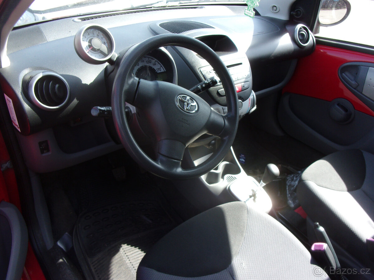 Toyota Aygo - 5