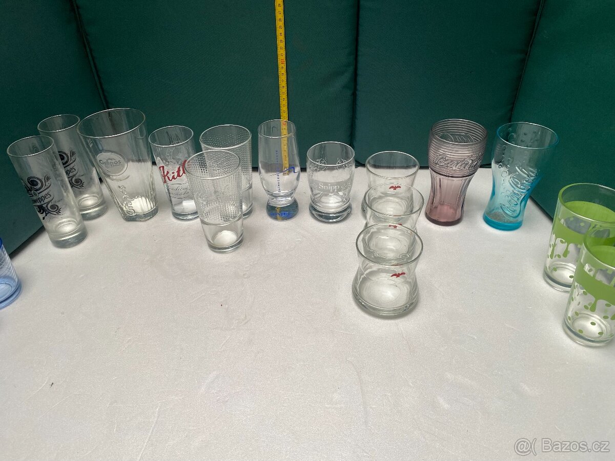 Sada sklenic na nealkoholické nápoje – 19 ks (mix tvarů a ve - 5