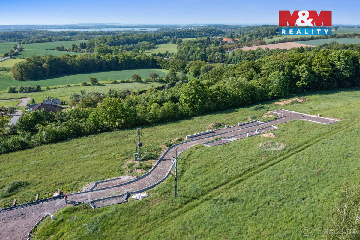 Prodej pozemku k bydlení, 1547 m², Žernov, ul. Žernov - 5