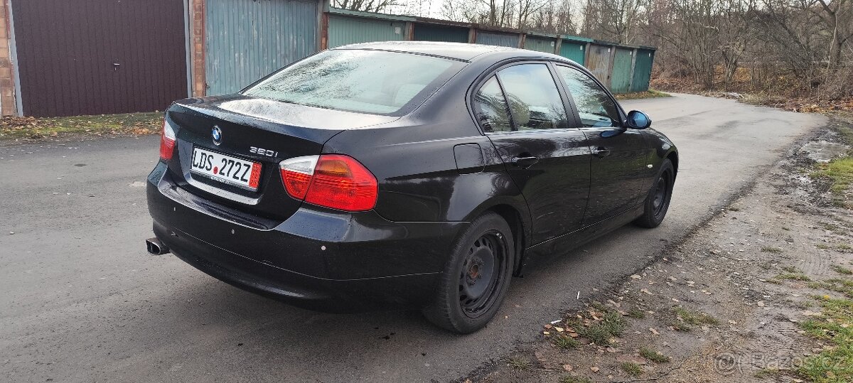 BMW 320i nová STK - 5