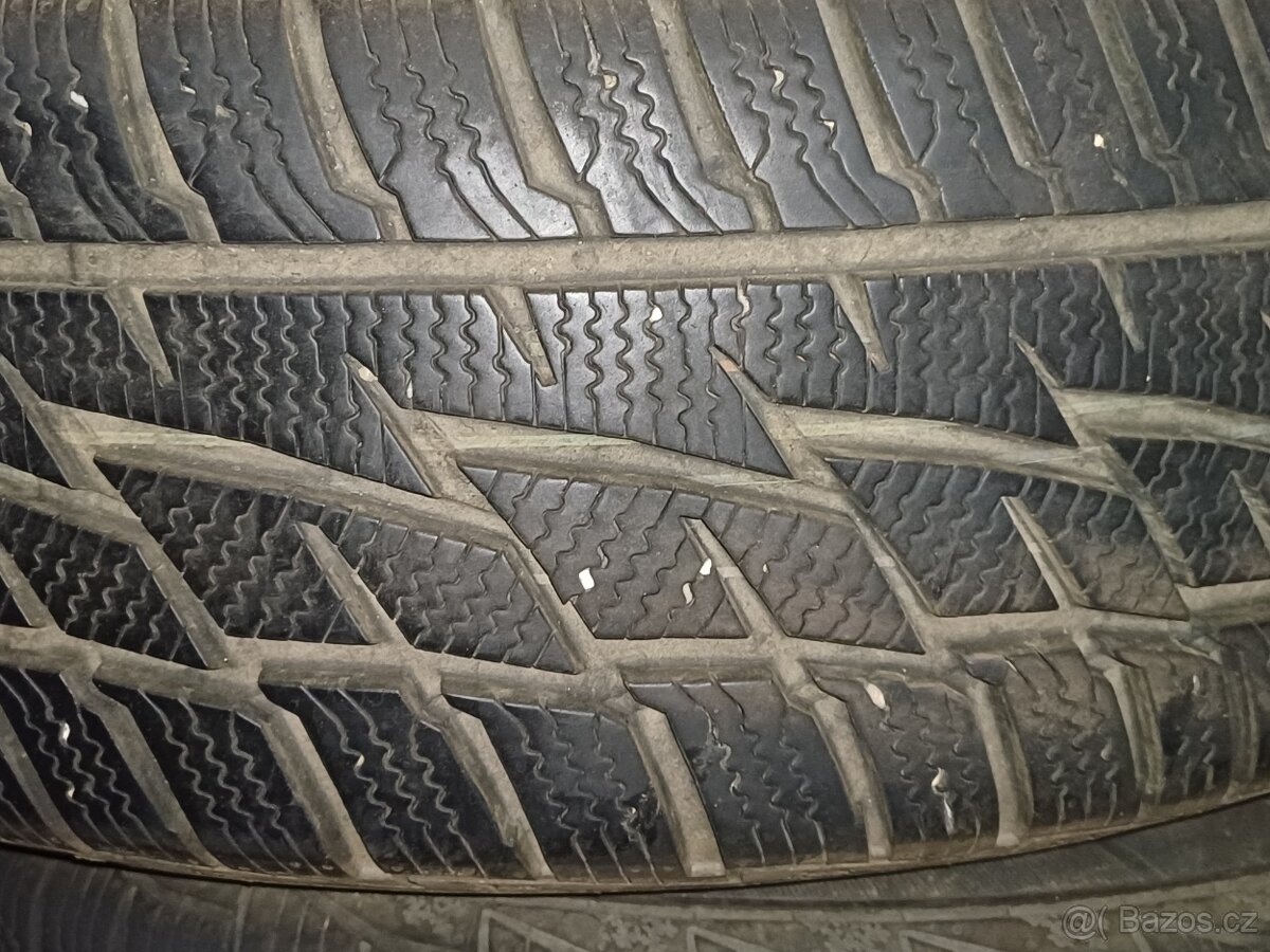 Disky s celoročními gumami - 5