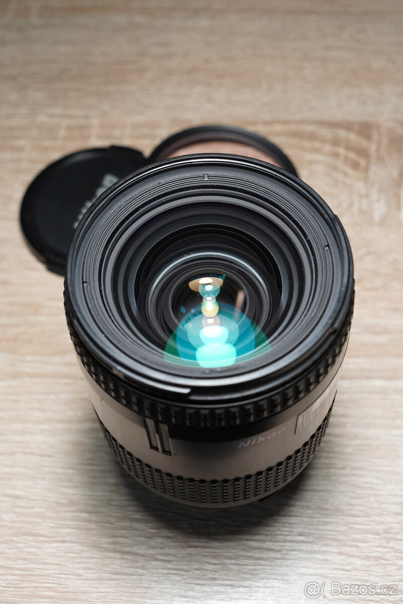 Nikon F50 + AF Nikkor 28–85mm f/3.5–4.5 + blesk National - 5