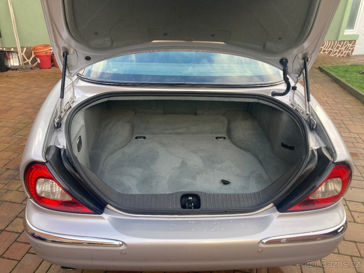 Jaguar Xj8 4.2 219kw r.v-2005 - 5