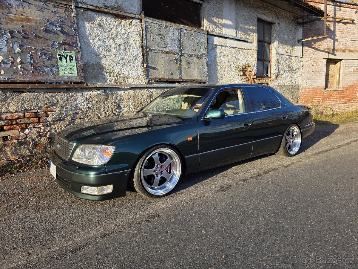 Lexus LS400 - 5