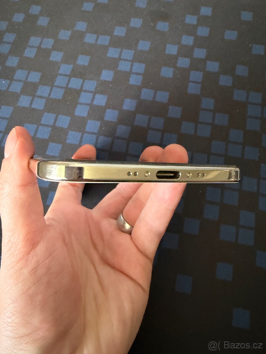 Apple iPhone Air - 5