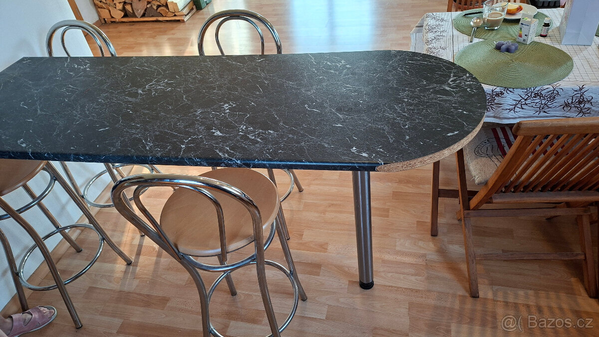 Prodám barový stůl a stoličky - 5