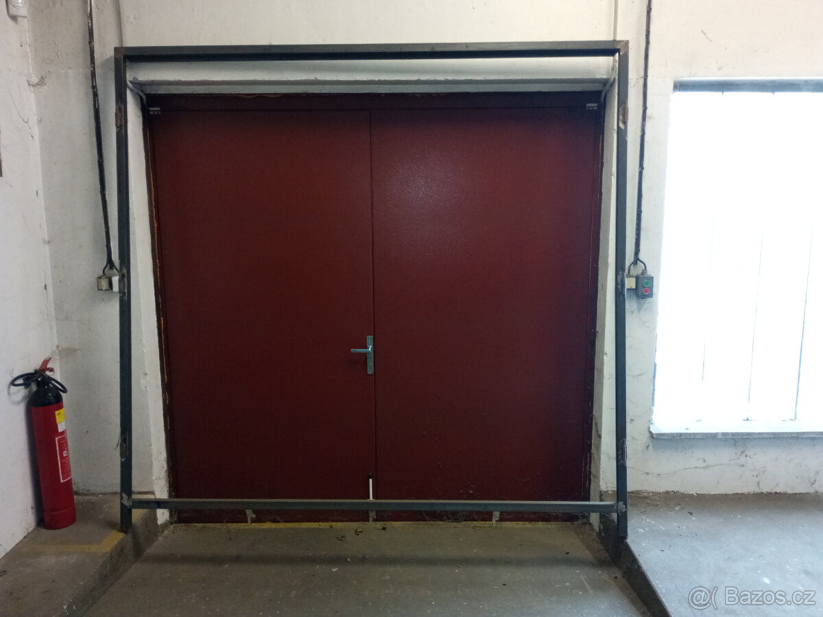 Dvoukřídlá vrata - 5